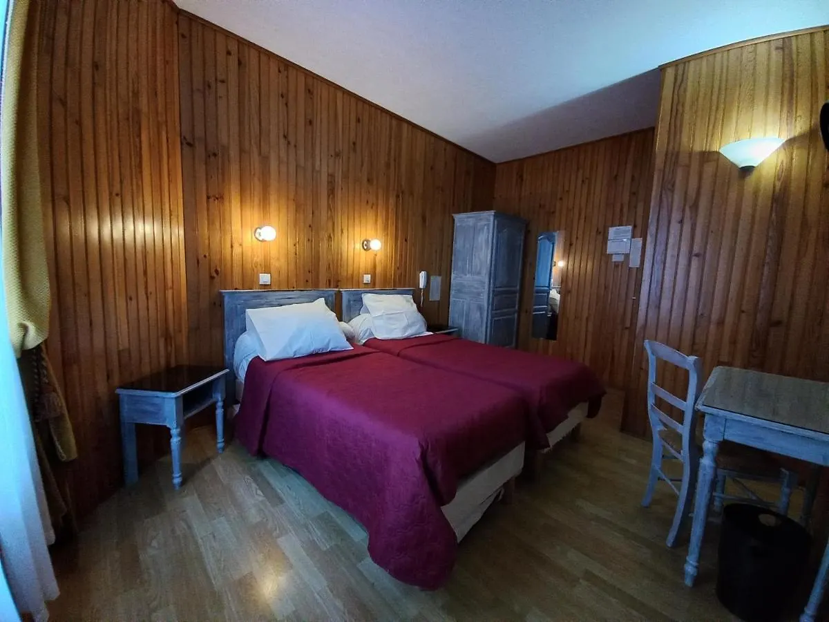 **  Hotel Paris Nord France